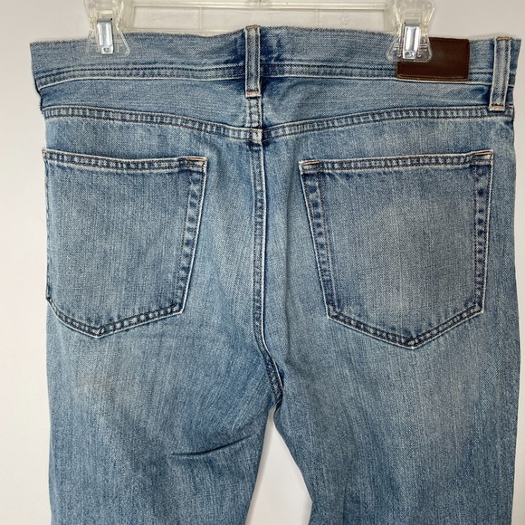 J. Crew Factory The Sutton Jeans Light Wash Straight Leg Mens 31x32 Cotton C9931 - Picture 9 of 12